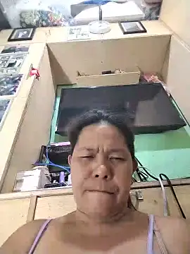 FILIPINAPUSSYPINAY online show from May 7, 2026, 5:07 pm