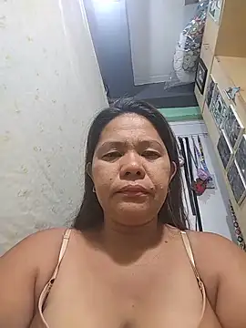 FILIPINAPUSSYPINAY online show from May 18, 2026, 12:55 pm