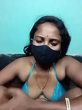 Sexy Stranger  online show from May 16, 2026, 7:45 pm