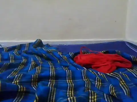 Snapshot of sweetbubbley chatting on April 17, 2026, 9:51 pm sweetbubbley online show from April 17, 2026, 9:51 pm