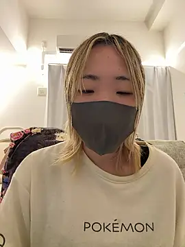 Snapshot of MITUKI0707 chatting on April 12, 2026, 12:10 pm MITUKI0707 online show from April 12, 2026, 12:10 pm