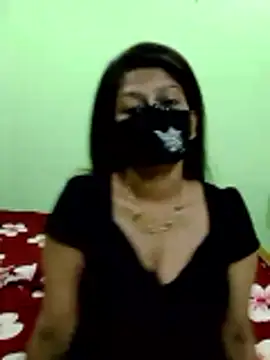 black-woman online show from May 14, 2026, 5:31 pm