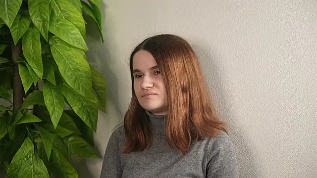 LitaLoeppke online show from April 14, 2026, 5:24 am