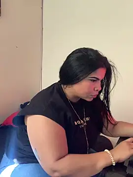 Snapshot of megan_purpura chatting on May 4, 2026, 2:13 pm megan purpura online show from May 4, 2026, 2:13 pm