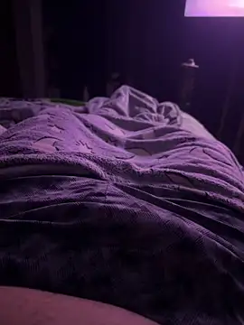 Snapshot of johnmadridhot chatting on April 11, 2026, 5:01 am johnmadridhot online show from April 11, 2026, 5:01 am