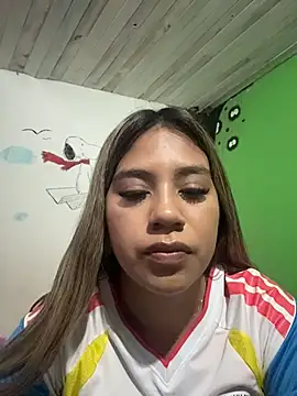 Kimmiebellarie online show from June 27, 2026, 10:59 pm