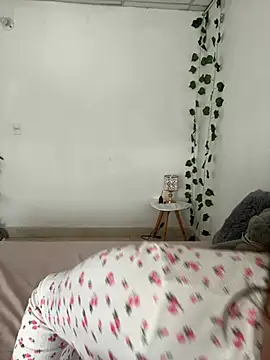 Snapshot of Mari_Rouse chatting on May 25, 2026, 12:11 pm Mari Rouse online show from May 25, 2026, 12:11 pm
