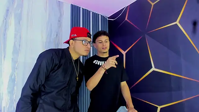 The King Swit online show from April 14, 2026, 9:21 pm