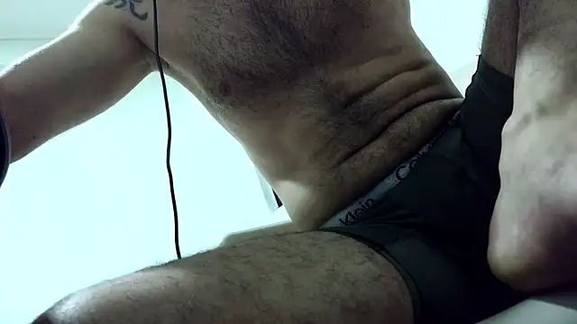 andrew 1520 online show from March 8, 2026, 3:21 am