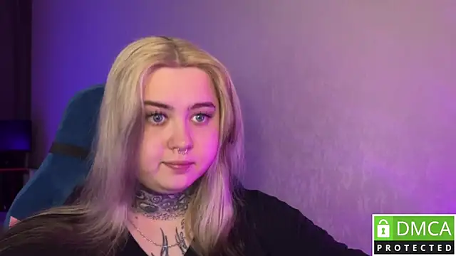 CuteUna online show from April 13, 2026, 12:10 pm