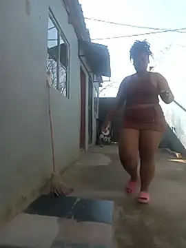 Chubbygoddess123 online show from May 15, 2026, 7:04 am