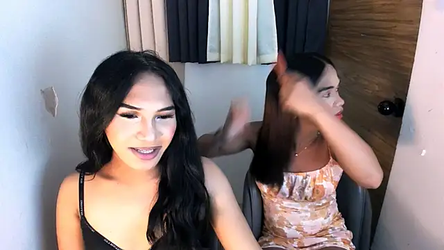 slutty aki online show from May 18, 2026, 4:46 pm
