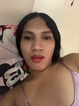 slutty aki online show from June 14, 2026, 2:35 am