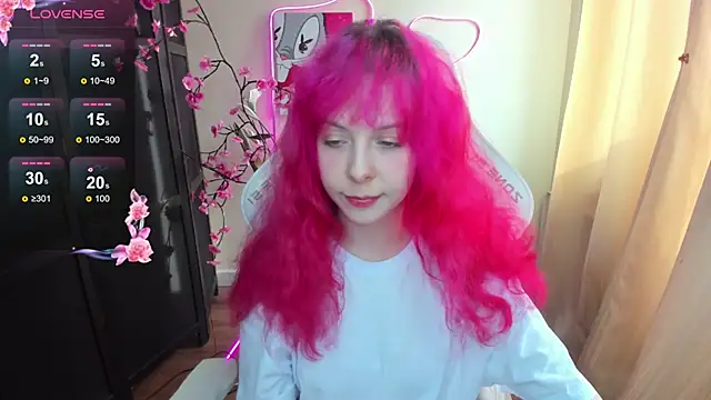 Snapshot of InfernoKitten chatting on April 21, 2026, 12:56 am InfernoKitten online show from April 21, 2026, 12:56 am