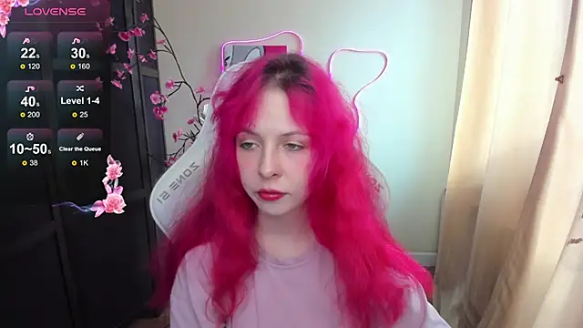 Snapshot of InfernoKitten chatting on April 22, 2026, 1:08 am InfernoKitten online show from April 22, 2026, 1:08 am