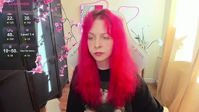 Snapshot of InfernoKitten chatting on April 24, 2026, 1:08 am InfernoKitten online show from April 24, 2026, 1:08 am