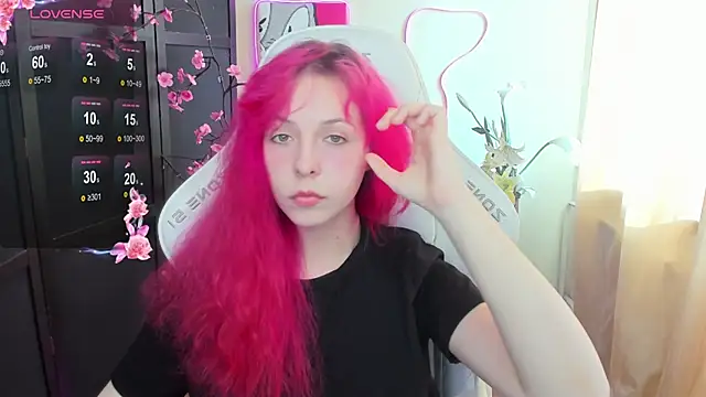 Snapshot of InfernoKitten chatting on May 2, 2026, 1:10 am InfernoKitten online show from May 2, 2026, 1:10 am