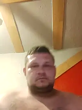 Snapshot of Klaudius6969 chatting on April 11, 2026, 7:51 pm Klaudius6969 online show from April 11, 2026, 7:51 pm