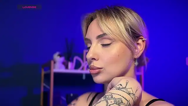 mari grey online show from May 22, 2026, 8:47 pm