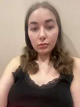 Snapshot of Doris2222 chatting on April 14, 2026, 7:53 pm Doris2222 online show from April 14, 2026, 7:53 pm