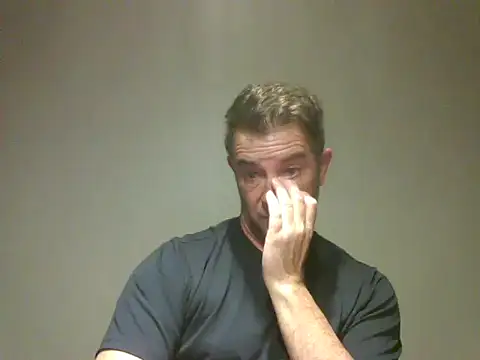 Dixypink online show from April 16, 2026, 10:45 pm