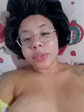 cathcathlai online show from April 14, 2026, 3:23 am