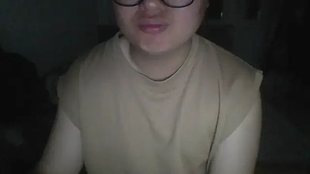 Snapshot of Ethan_windyy0701 chatting on April 13, 2026, 4:01 pm Ethan windyy0701 online show from April 13, 2026, 4:01 pm