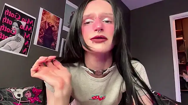 Niky Long online show from April 16, 2026, 1:45 pm