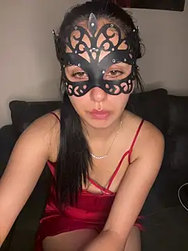 Meryy34 online show from May 20, 2026, 8:37 pm