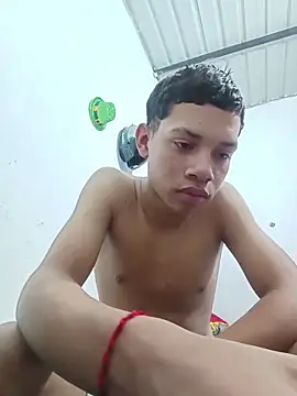 curious straight guy online show from May 26, 2026, 6:48 pm