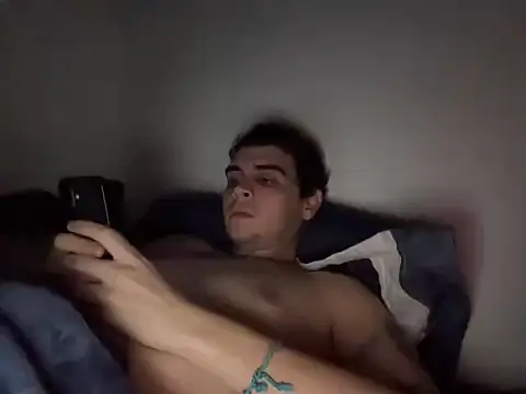 mateo-lins6 online show from April 15, 2026, 9:59 pm