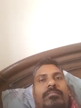 Snapshot of sk022 chatting on May 1, 2026, 3:55 am sk022 online show from May 1, 2026, 3:55 am