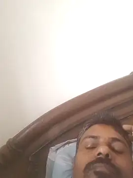 Snapshot of sk022 chatting on May 11, 2026, 3:34 am sk022 online show from May 11, 2026, 3:34 am