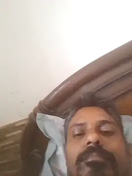 Snapshot of sk022 chatting on May 22, 2026, 2:19 am sk022 online show from May 22, 2026, 2:19 am