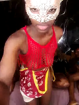 Sammmynoe online show from May 11, 2026, 12:22 pm