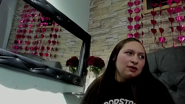 Snapshot of dakotaa_blonde chatting on April 13, 2026, 3:06 pm dakotaa blonde online show from April 13, 2026, 3:06 pm