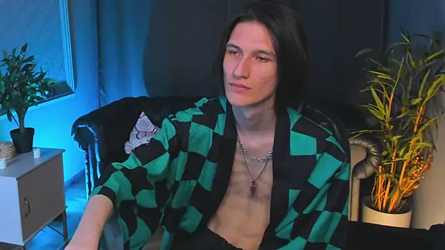 Snapshot of Klaude_Jam chatting on April 13, 2026, 6:24 pm Klaude Jam online show from April 13, 2026, 6:24 pm