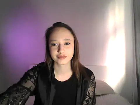 DarkMirel online show from April 15, 2026, 3:41 pm