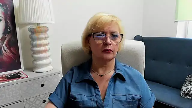 luna xfantasy online show from May 22, 2026, 6:31 am