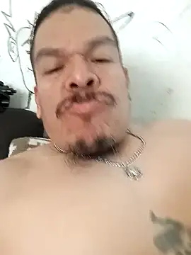 Snapshot of Oskr2024XXX chatting on February 11, 2026, 7:52 pm Oskr2024XXX online show from February 11, 2026, 7:52 pm