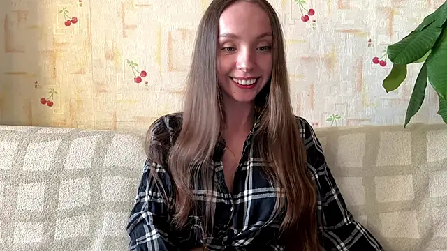 Snapshot of AdriannaBill chatting on May 2, 2026, 4:56 pm AdriannaBill online show from May 2, 2026, 4:56 pm