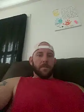 phattyluv89 online show from April 28, 2026, 3:50 pm