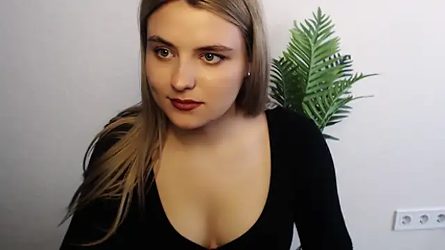 Snapshot of _shy_sabrina__ chatting on April 15, 2026, 9:38 am shy sabrina online show from April 15, 2026, 9:38 am