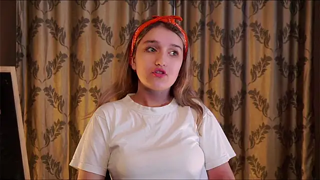 ThaliaNebel online show from April 18, 2026, 1:15 pm