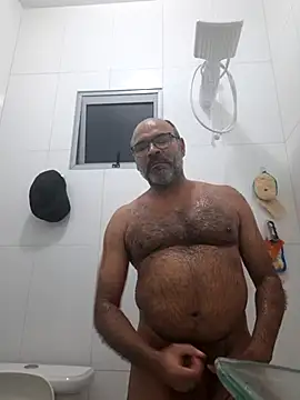 EleComedor online show from April 15, 2026, 11:49 pm