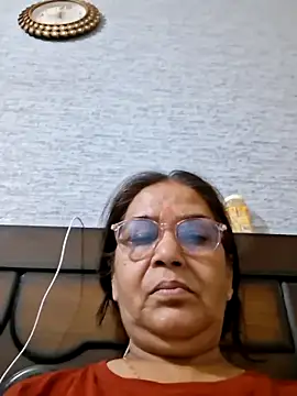 Snapshot of Shalini3456 chatting on April 28, 2026, 6:13 pm Shalini3456 online show from April 28, 2026, 6:13 pm