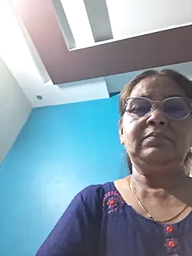 Snapshot of Shalini3456 chatting on May 12, 2026, 7:16 am Shalini3456 online show from May 12, 2026, 7:16 am