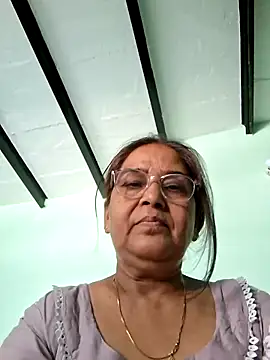 Snapshot of Shalini3456 chatting on May 20, 2026, 7:36 am Shalini3456 online show from May 20, 2026, 7:36 am