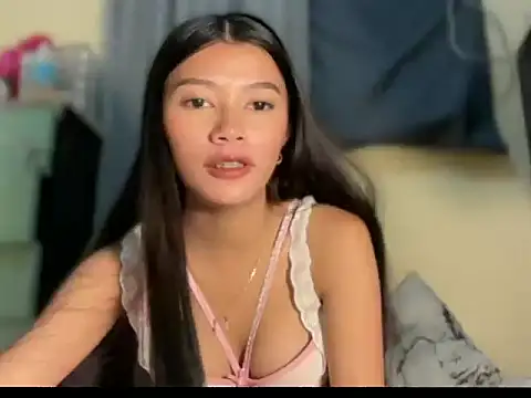 imyourcheska online show from May 16, 2026, 11:42 am