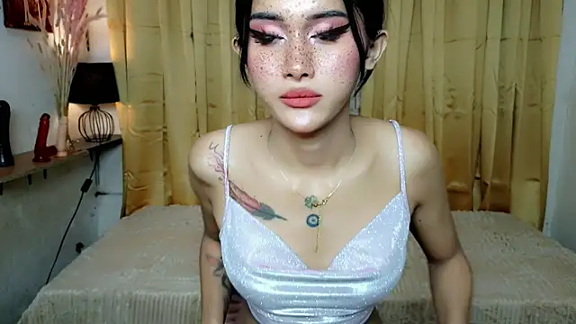 Snapshot of Fuuk_sexdOll69 chatting on May 5, 2026, 9:39 am Fuuk sexdOll69 online show from May 5, 2026, 9:39 am